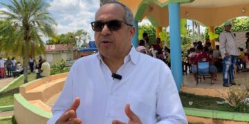 Precandidato a diputado afirma gobiernos del PLD fueron incompetentes para resolver problemas en Monte Plata