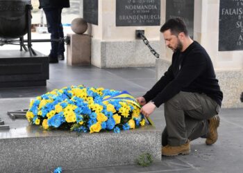 Zelenski pide declarar el 8 de mayo Día de la Victoria contra el Nazismo