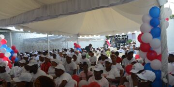 Movimiento “Nuevos Tiempos” realiza masiva juramentación en Santo Domingo Oeste