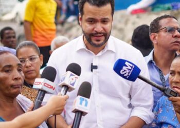 Rafael Paz hace llamado al gobierno a acudir al auxilio del sector Villa Marina