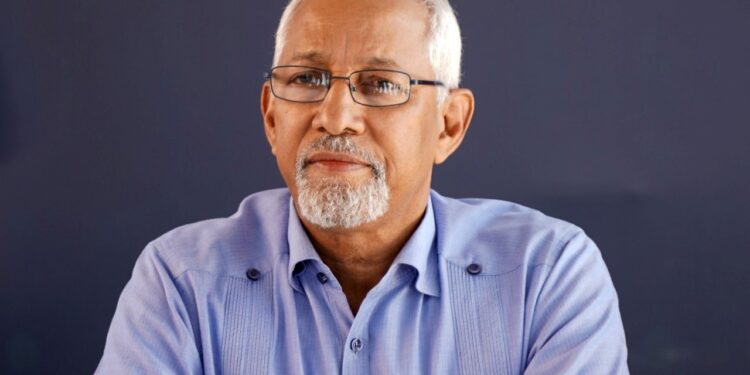 Ministro Educación llama a construir consenso nacional para que no se pierdan más días de clase