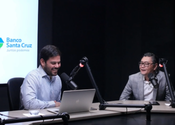 Banco Santa Cruz lanza podcast de educación financiera y tecnología