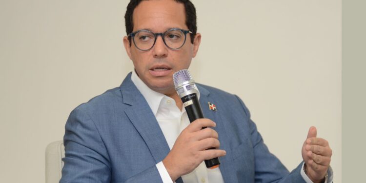 Sigmund Freund: propuesta de JCE sobre reservas de candidaturas garantiza democracia interna en partidos