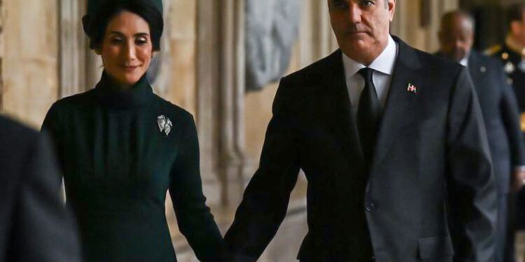 Presidente Abinader, único en asistir a una ceremonia de coronación de un Monarca