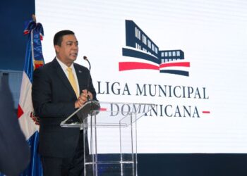 Presidente LMD condena daños a bienes municipales en Boca Chica