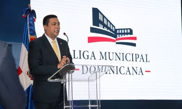 Presidente LMD condena daños a bienes municipales en Boca Chica