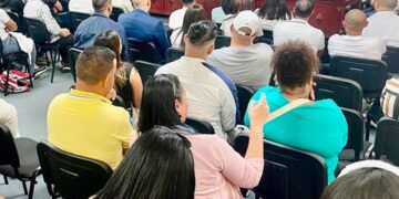 Juan Manuel Méndez llega a Valverde para escuchar necesidades de colaboradores DAEH