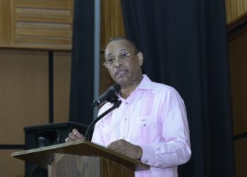 Lanzan programa de formación para trabajar en Estados Unidos y Canadá