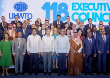 Ministro de Turismo llama a miembros de la OMT a buscar solución conjunta al tema del Sargazo