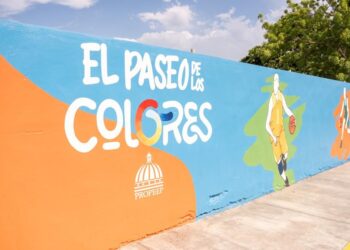 Propeep revitaliza espacios públicos de Montecristi con "Paseos de Los Colores"