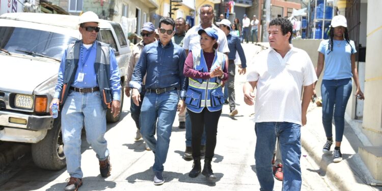 Wellington Arnaud supervisa trabajos de la segunda etapa de Arroyo Gurabo