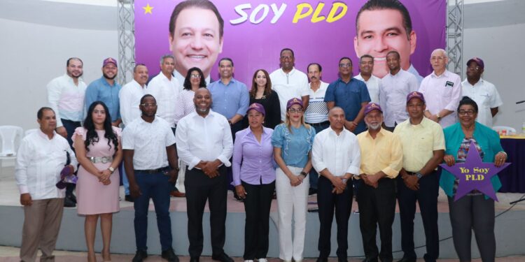 Luis Alberto Tejeda destaca fortalezas del PLD en Santo Domingo Este