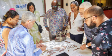 Caribbean Export lanza “SYMBIOSIS”, una exposición que une el talento dominicano y haitiano