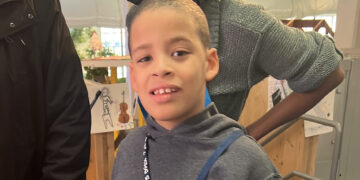 Tragedia para familia dominicana: Niño de 9 años muere tras caer de un cuarto piso en El Bronx