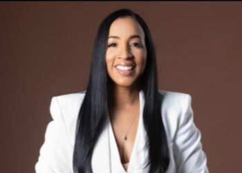 Lanzan movimiento “Mujer Red”