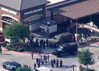 EEUU: Tiroteo en un centro comercial de Texas dejó varios muertos