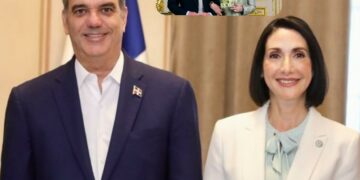 Abinader y primera dama participarán actos coronación Rey Carlos III y Reina Camila