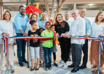 Alcaldía del DN inaugura parque Urbanización Coral en beneficio de la comunidad que lleva el mismo nombre