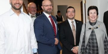 Crean Grupo Diplomático del Cigarro en Estados Unidos