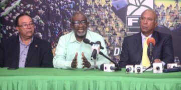 FP asegura que el Gobierno desmantela programas de protección social