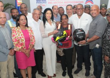 Félix Grullón apoya plan que busca regular el sector motoconcho en SDO