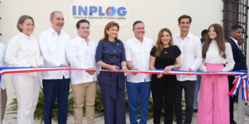 Vicepresidenta y Jean Luis Rodríguez inauguran INPLOG