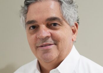 Cordero Espaillat dijo Educación donará 800 de esos aparatos a Interior y Policía