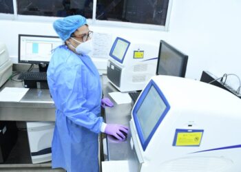 Red Pública cuenta con bioanalistas y equipos de atención