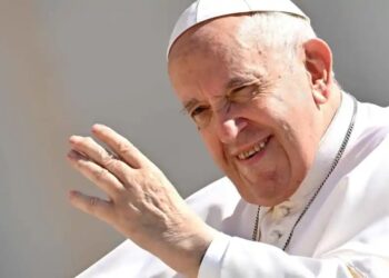 Papa Francisco podría reunirse con el presidente Zelensky en el Vaticano