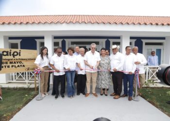 El presidente Abinader amplía servicios de atención a la primera infancia en Monte Plata