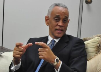 Manolo Pichardo desmiente a Elpidio Báez sobre pacto FP y PLD en el DN