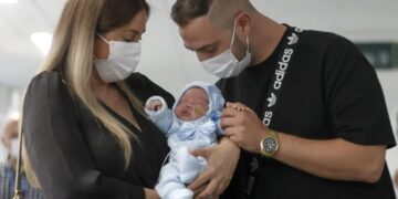 Nace en España el primer bebé de una mujer trasplantada de útero