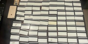 Apresan dos personas con 220 tarjetas Solidaridad