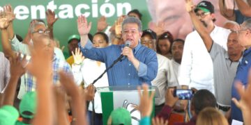 Leonel reúne este viernes en La Romana a sus dirigentes y el sábado irá a Cotuí