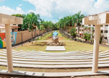 Entregan remozado parque Las Praderas