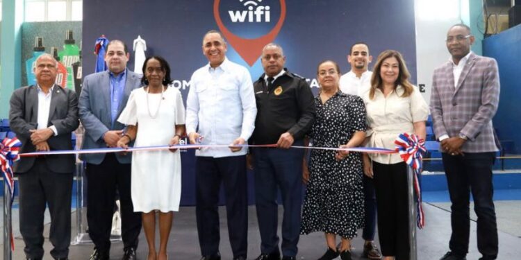 Indotel deja en funcionamiento once nuevos puntos Wi-Fi en la circunscripción tres de la capital