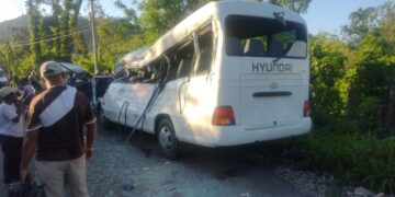 Accidente deja varios estudiantes muertos en Hato Mayor