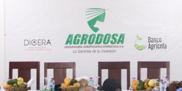 AGRODOSA, Agricultura y DIGERA, realizan pago por perdida de cultivos en Dajabón