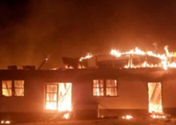 Al menos 20 niños murieron por el incendio en una residencia estudiantil en Guyana