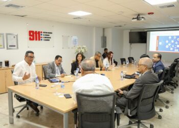 MAP visita las instalaciones del Sistema 9-1-1