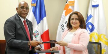 Edeeste suscribe acuerdo con representantes del Project Management Institute