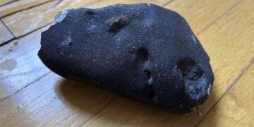 Un posible meteorito de 1,8 kilogramos impacta en una vivienda de Nueva Jersey