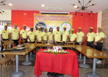 Realizan inspección automovilística en República Dominicana