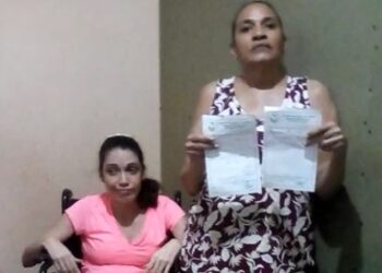 Madre solicita ayuda para costear medicamentos de su hija con parálisis cerebral