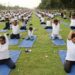 La India bate un récord Guinness con 153.000 participantes en la mayor sesión de yoga