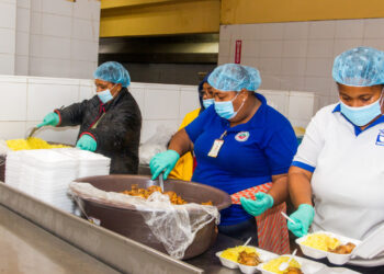 Comedores Económicos asistirá con alimentos a familias afectadas por inundaciones en Barahona y región Suroeste