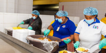 Comedores Económicos asistirá con alimentos a familias afectadas por inundaciones en Barahona y región Suroeste