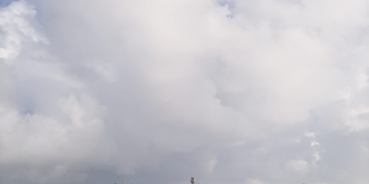 Escasas lluvias y temperaturas calurosas para este sábado, según Onamet