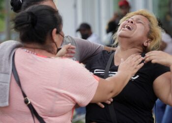 Al menos 41 muertas tras un enfrentamiento entre pandillas en una cárcel de mujeres en Honduras