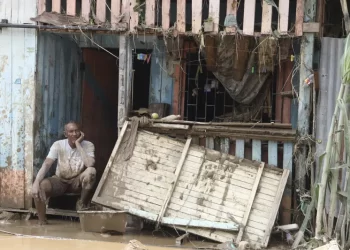 Ecuador: Cerca de 1.500 personas rescatadas tras inundaciones al norte del país